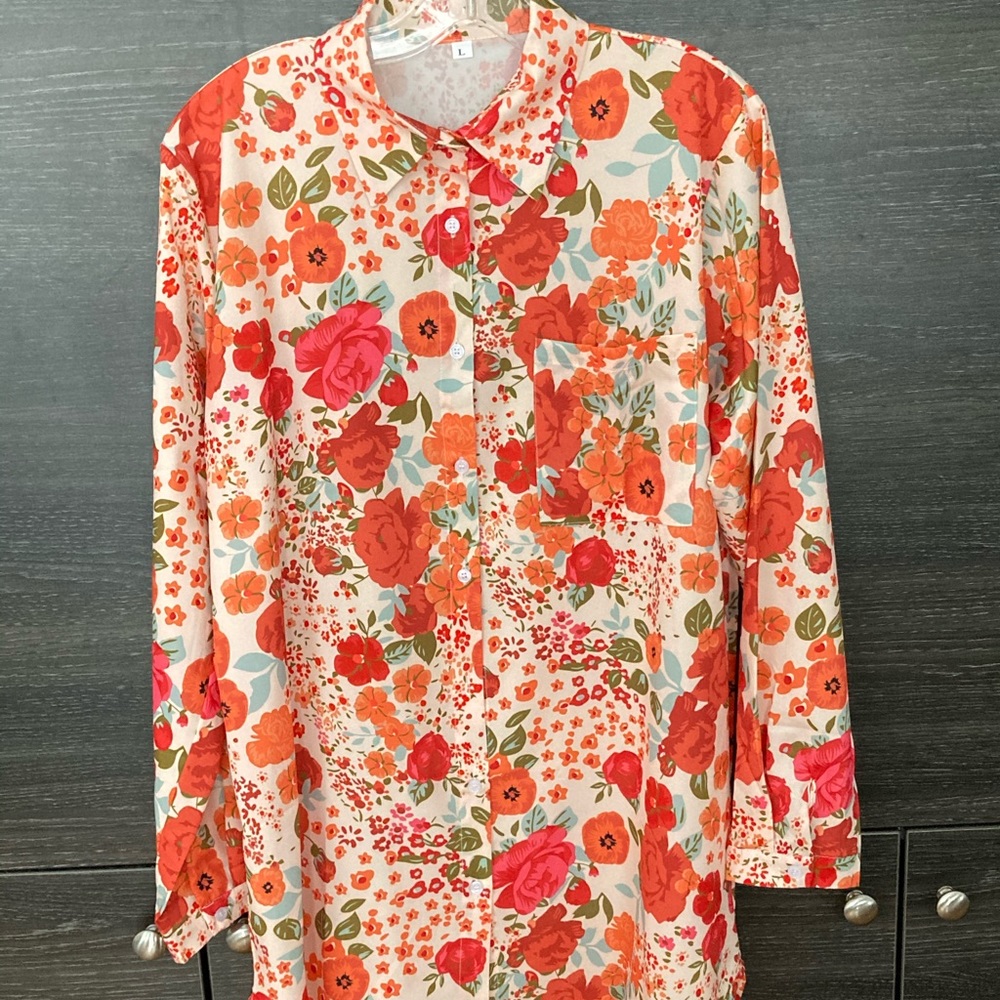 NWOT Shein Shirt Dress Tunic Button Front w Red & Orange Floral Print on…